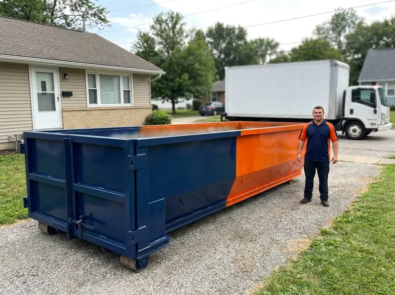 30-Yard Dumpster in Cincinnati, OH